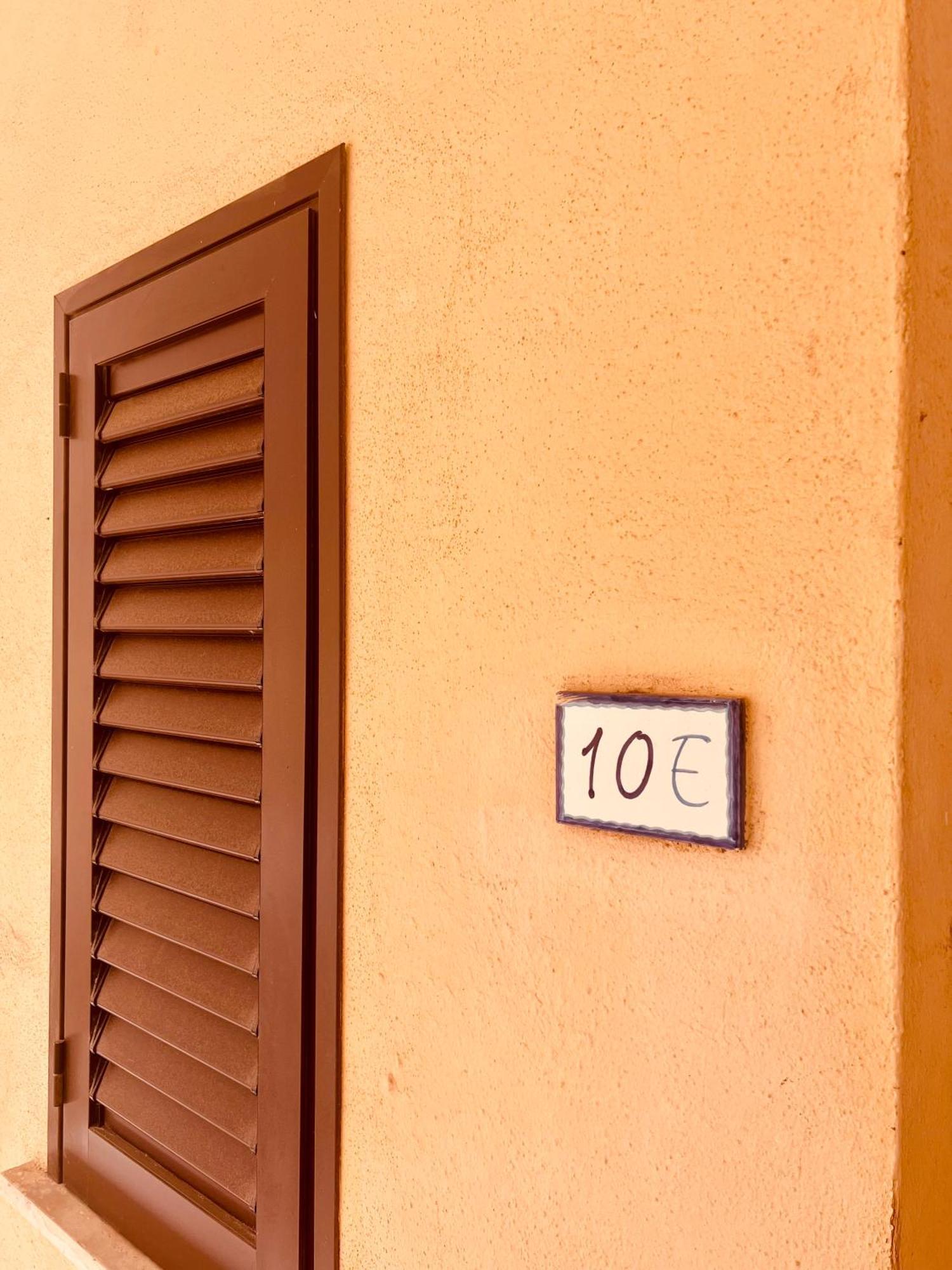 Il Maestrale Apartment La Maddalena  Exterior photo